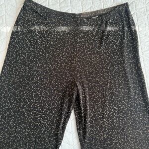 Coldwater Creek Black and White Swirl extra stretchy slinky Pants, lounge wear